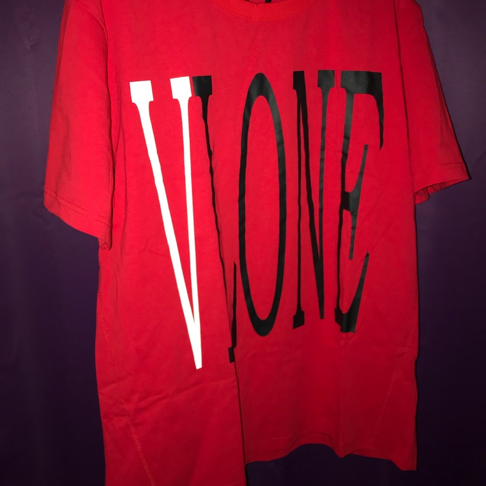 VLONE STAPLE TEE ATLANTA POP UP MEDIUM DEADSTOCK